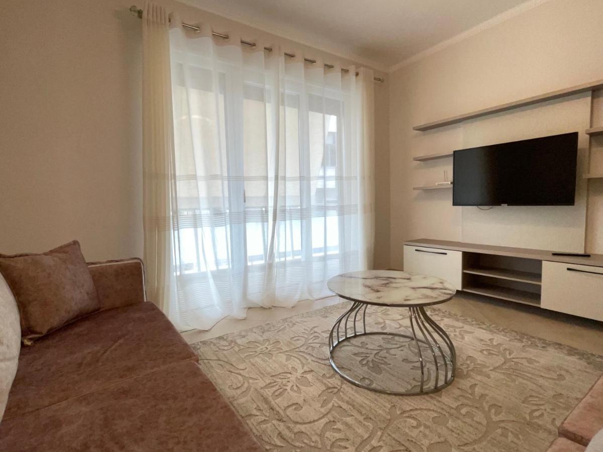 Peak Apartment Modern Durres City Centre #2 エクステリア 写真